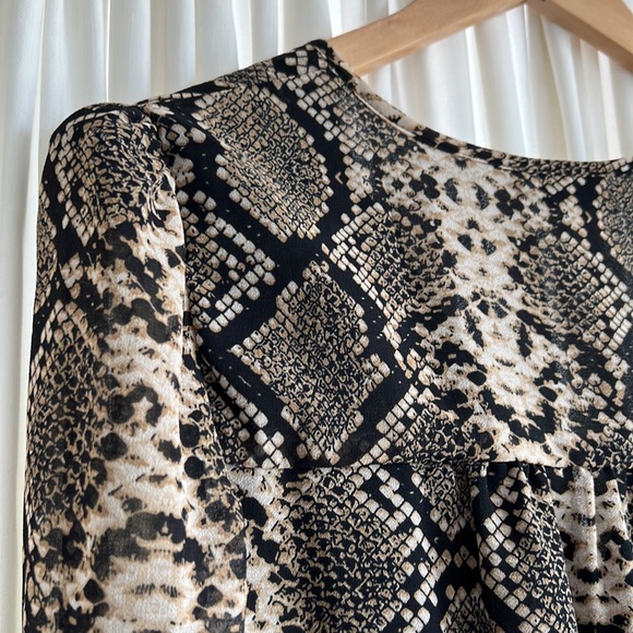 Twig - snake-skin looking pattern dress - size small - Picture 6 of 9